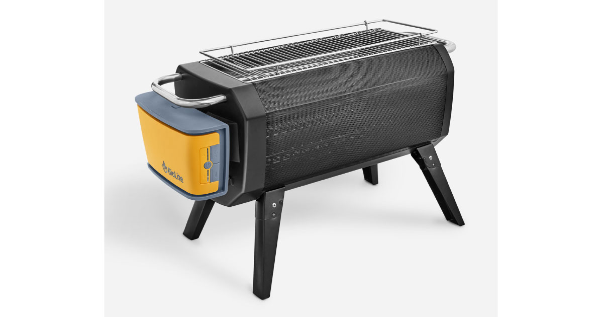 煙の少ない炎を楽しめるたき火台 BioLite ファイアピット　収納バッグ 炎が見える、煙が少ない。たき火台の新しい形「ファイアピット」が登場